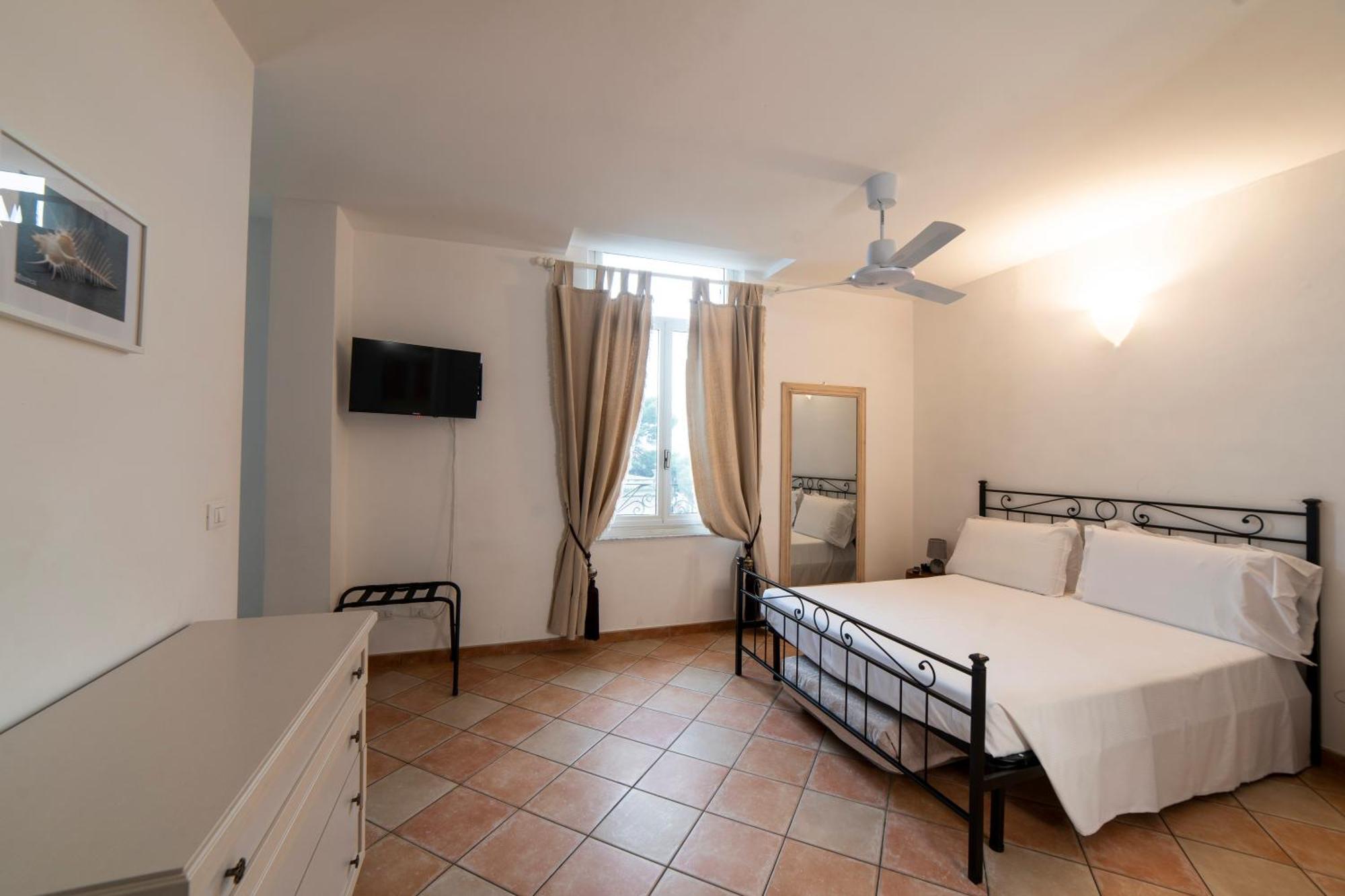 Hotel Miramare Spotorno Cameră foto